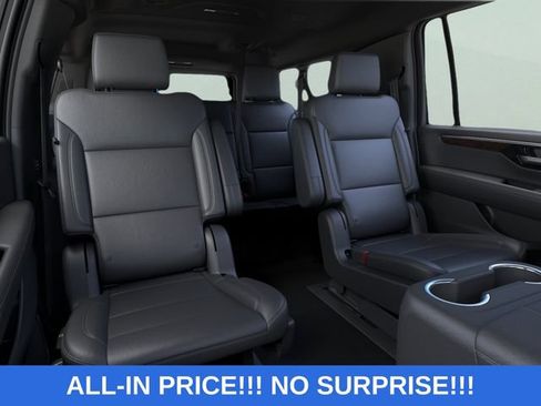 New 2026 Chevrolet Suburban LT w/ Comfort Package AWD/4WD image 11