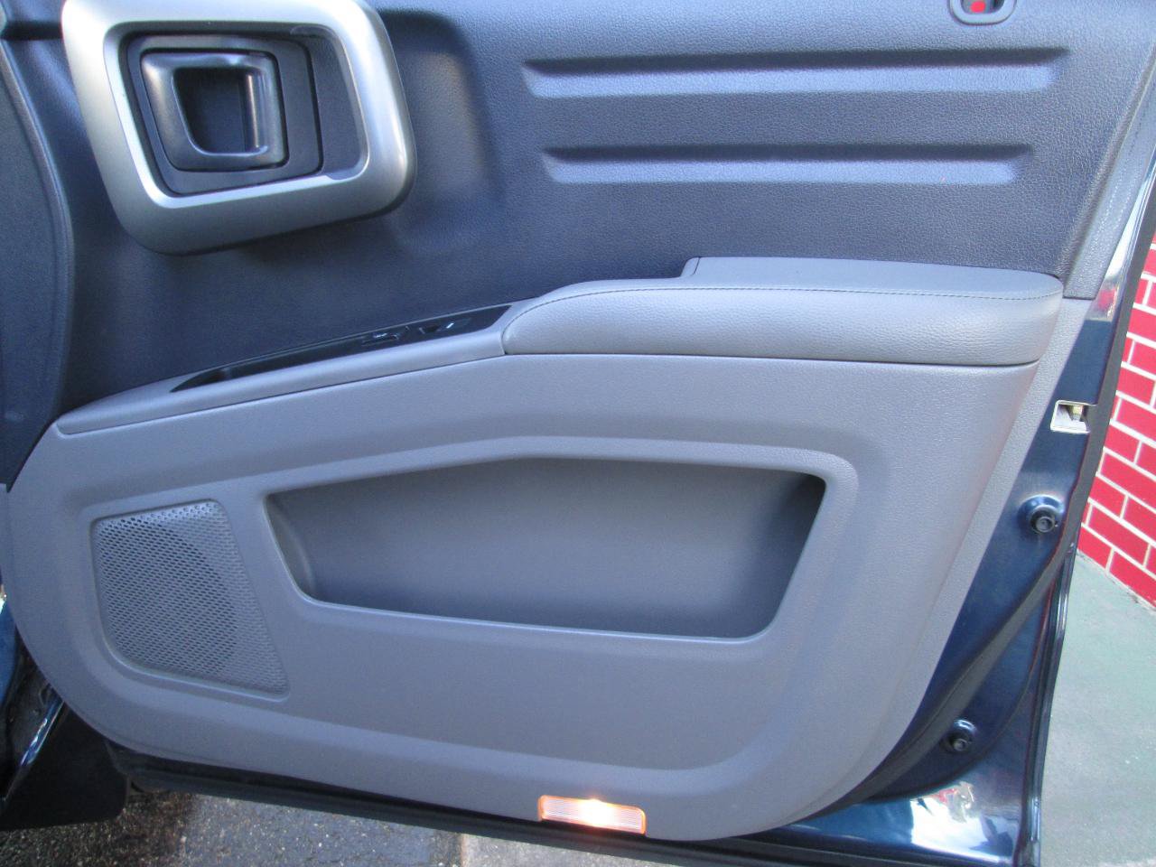 Used 2011 Honda Ridgeline RTL image 21