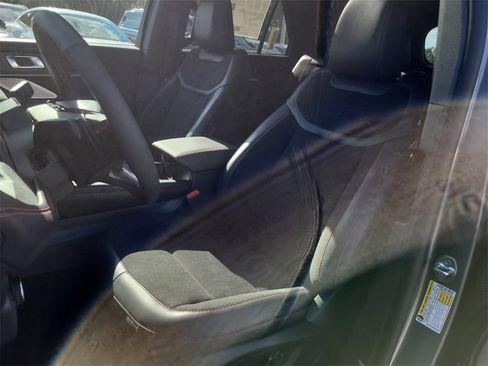 New 2026 Ford Explorer ST w/ Sun And Sound Package image 19