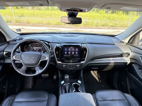 Used 2020 Chevrolet Traverse RS FWD image 13