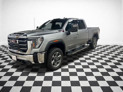 New 2026 GMC Sierra 2500 SLT AWD/4WD image 4