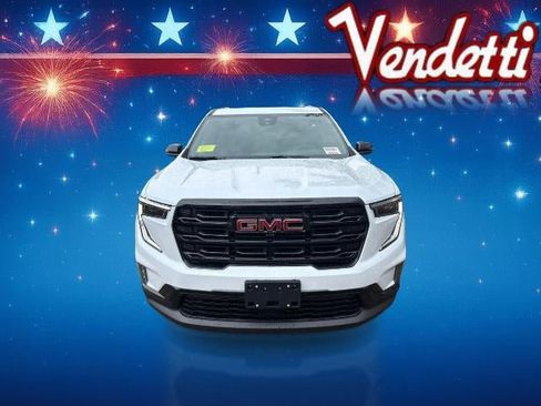 New 2026 GMC Acadia Elevation image 2