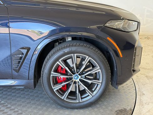 Certified 2024 BMW X5 xDrive50e w/ M Sport Package AWD/4WD image 12