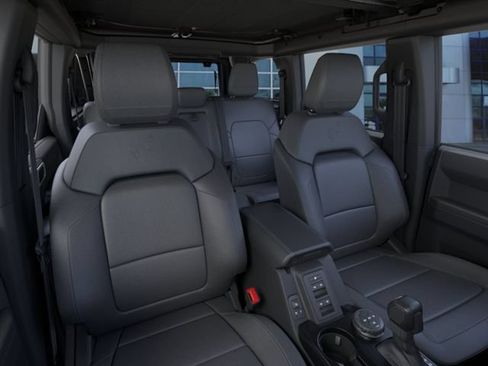 New 2026 Ford Bronco Outer Banks AWD/4WD image 10