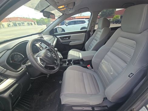 Used 2019 Honda CR-V LX image 3
