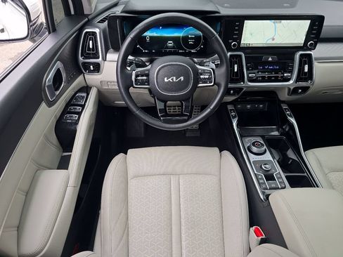 Used 2023 Kia Sorento SX Prestige AWD/4WD image 26