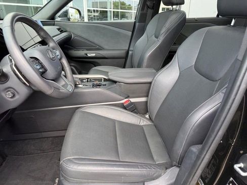 Used 2025 Lexus TX 350 AWD w/ Technology Package image 17