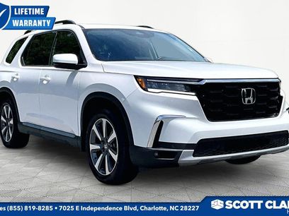 Used 2025 Honda Pilot Touring