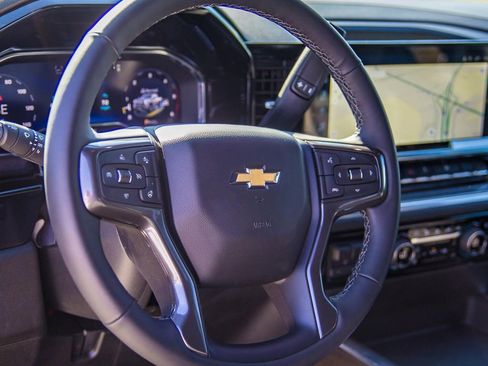 Used 2025 Chevrolet Silverado 3500 High Country w/ High Country Premium Package image 40