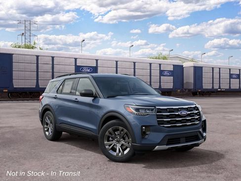 New 2027 Ford Explorer Active w/ Active Comfort Package AWD/4WD image 4