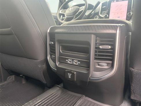 New 2026 RAM 3500 Big Horn AWD/4WD image 20