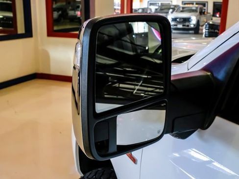 Used 2024 RAM 3500 Laramie w/ Towing Technology Group image 40