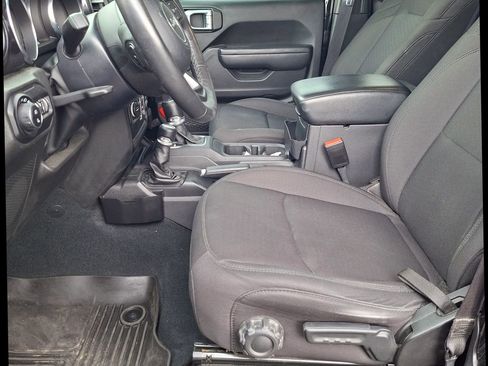 Used 2022 Jeep Gladiator Sport AWD/4WD image 8
