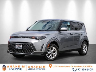 Used 2023 Kia Soul LX w/ Option Group 015