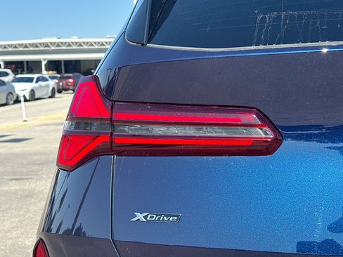 New 2026 BMW X3 xDrive30i w/ M Sport Package AWD/4WD image 10