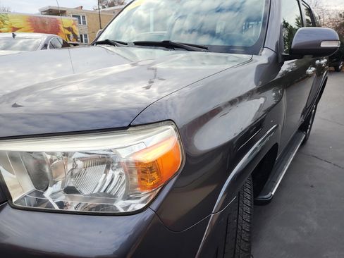 Used 2011 Toyota 4Runner SR5 image 5