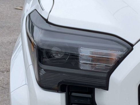 Used 2024 Toyota Tacoma SR5 RWD image 9