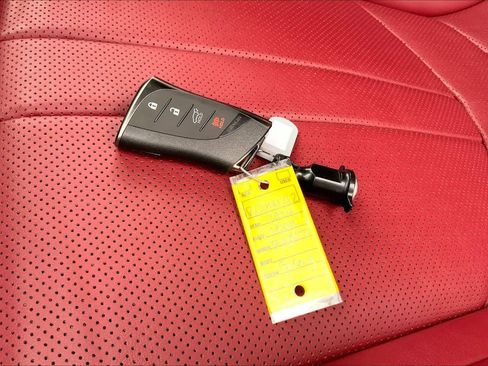 Used 2024 Lexus RX 350 AWD image 13