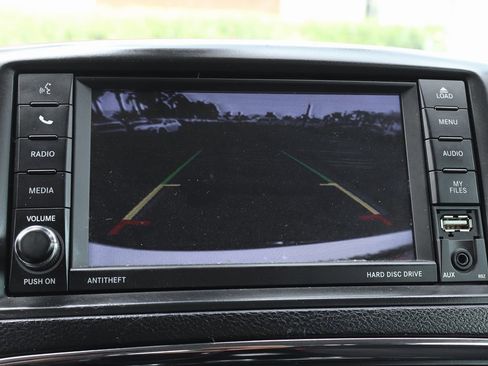 Used 2019 Dodge Grand Caravan SE image 27