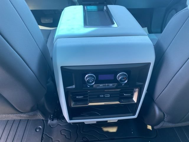 New 2025 GMC Hummer EV 2X w/ LPO, Roof Cross Rail Package AWD/4WD image 13