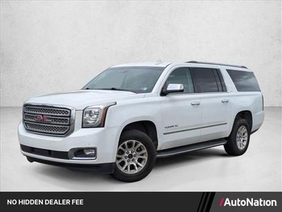 Used 2017 GMC Yukon XL SLT