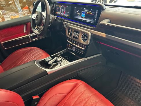 Certified 2024 Mercedes-Benz G 63 AMG 4MATIC image 15
