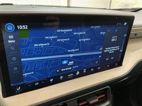 Used 2025 Ford Maverick Lariat w/ 4K Tow Package image 26