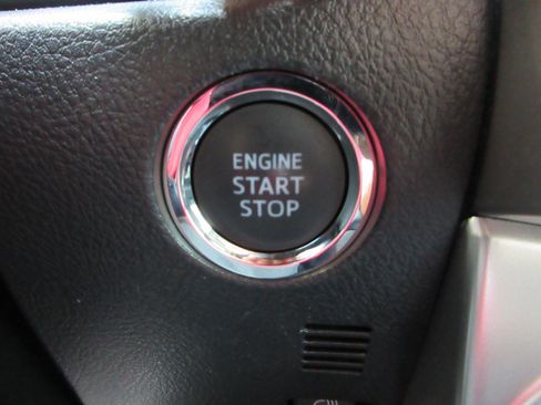 Used 2023 Toyota 4Runner Limited AWD/4WD image 41