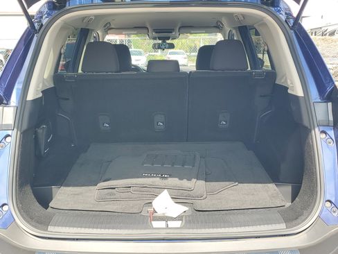 Certified 2023 Nissan Rogue SV FWD image 7