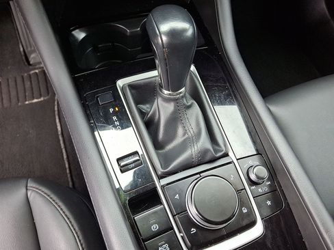 Used 2024 MAZDA MAZDA3 s FWD image 12