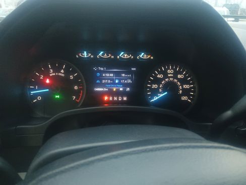 Used 2019 Ford F150 XLT w/ Equipment Group 302A Luxury image 25