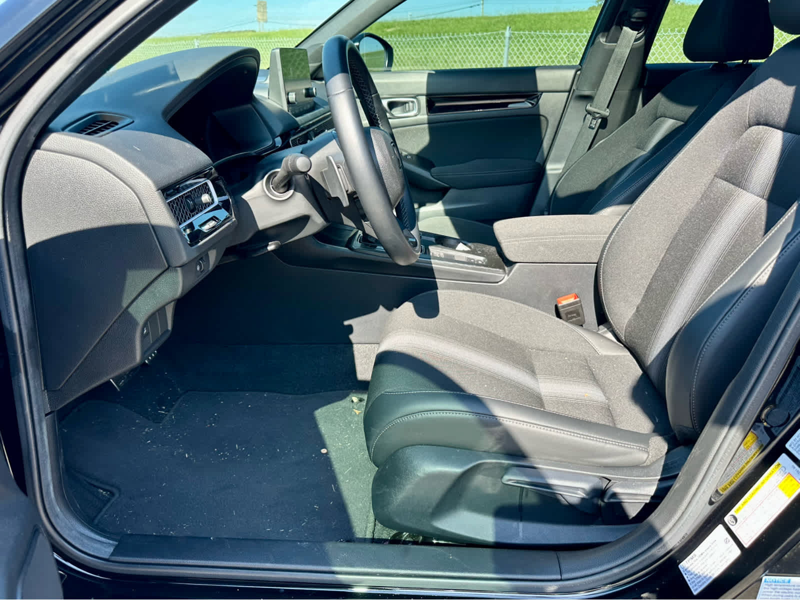 Used 2025 Honda Civic Sport image 12