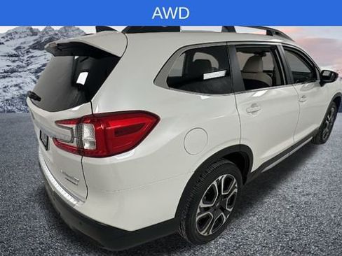 New 2026 Subaru Ascent Limited image 3
