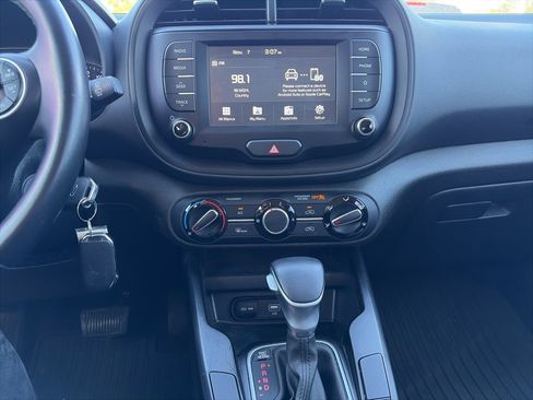 Used 2020 Kia Soul X-Line image 17