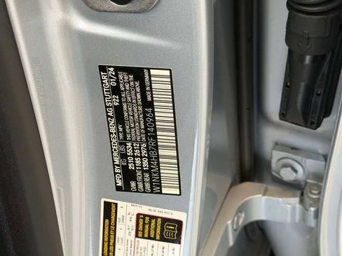 Used 2024 Mercedes-Benz GLC 300 4MATIC image 19