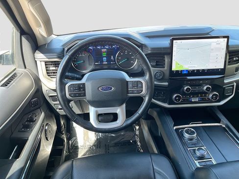 Used 2023 Ford Expedition XLT AWD/4WD image 23
