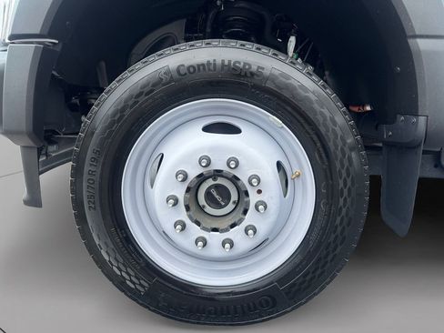 Used 2025 Ford F450 XL AWD/4WD image 9