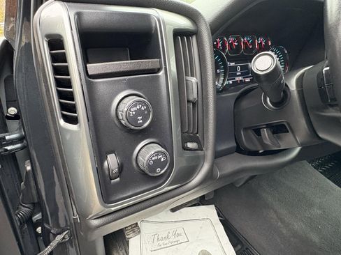 Used 2019 Chevrolet Silverado 1500 LT image 19