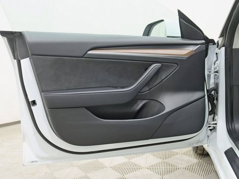 Used 2022 Tesla Model 3 Performance image 31