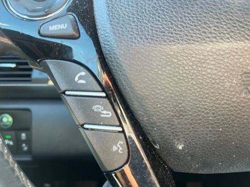 Used 2016 Honda Accord Touring image 17