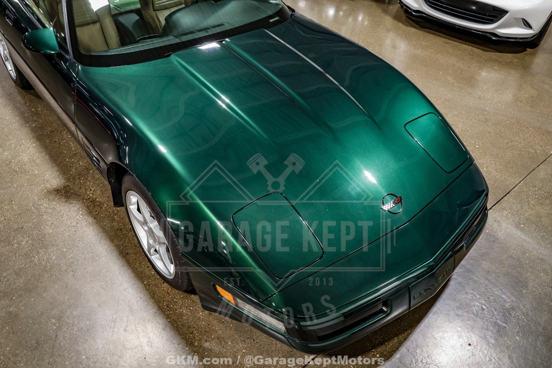 Used 1994 Chevrolet Corvette Coupe RWD image 14