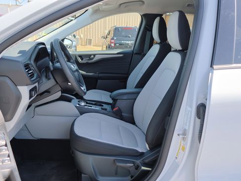 Certified 2025 Ford Escape Active w/ Tech Pack #1 image 11