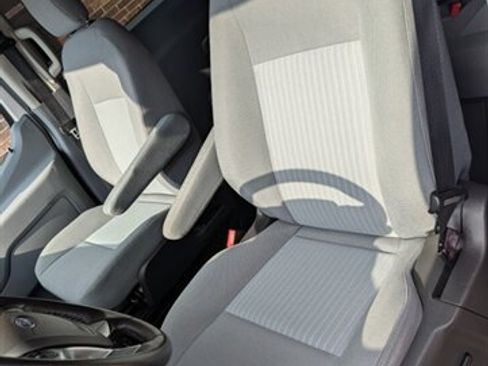 Used 2016 Ford Transit 350 XLT RWD image 19