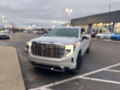 Used 2023 GMC Sierra 1500 Denali w/ Denali Reserve Package image 3