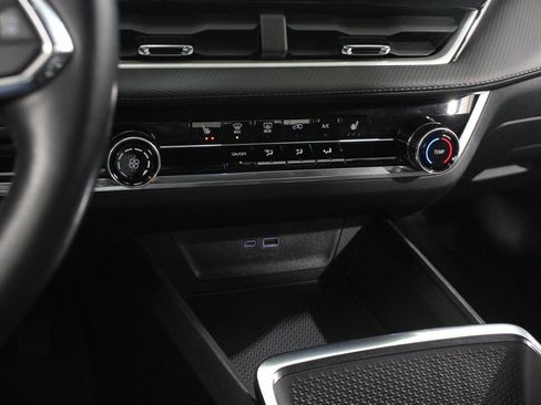 Certified 2025 Chevrolet Equinox LT image 15