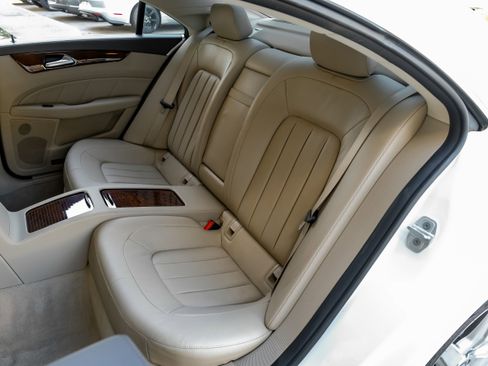 Used 2014 Mercedes-Benz CLS 550 CLS 550 image 40