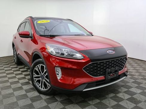Used 2020 Ford Escape SEL AWD/4WD image 3