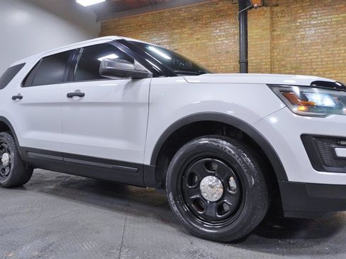 Used 2017 Ford Explorer 4WD Police Interceptor image 8