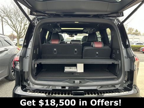 New 2025 INFINITI QX80 Autograph w/ Autograph Exterior Package image 18