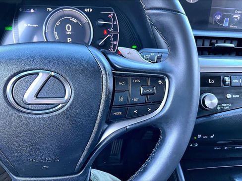 Used 2021 Lexus ES 300h w/ Premium Package FWD image 23